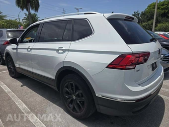 2024 Volkswagen Tiguan SE – miniatura 2