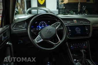 2024 Volkswagen Tiguan SE - miniatura 18