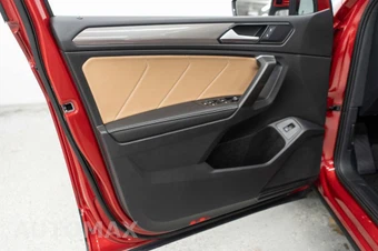 2024 Volkswagen Tiguan SE - miniatura 13
