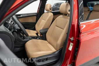2024 Volkswagen Tiguan SE - miniatura 8