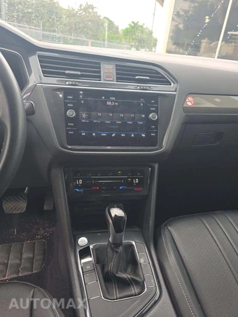 2024 Volkswagen Tiguan SE – miniatura 10