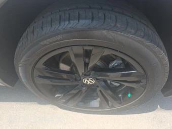 2024 Volkswagen Tiguan SE R-Line Black - miniatura 9