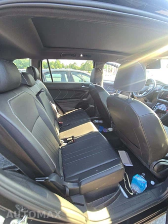 2024 Volkswagen Tiguan SE R-Line Black - miniatura 16
