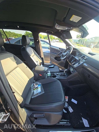 2024 Volkswagen Tiguan SE R-Line Black - miniatura 18