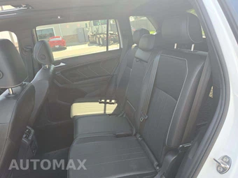 2024 Volkswagen Tiguan SE R-Line Black - miniatura 13