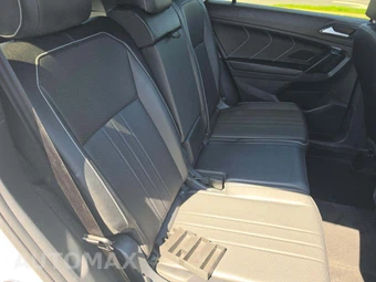 2024 Volkswagen Tiguan SE R-Line Black - miniatura 16