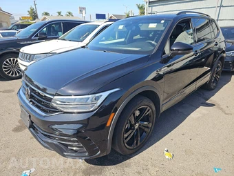 2024 Volkswagen Tiguan SE R-Line Black
