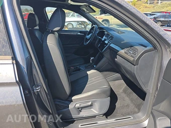 2024 Volkswagen Tiguan SE R-Line Black - miniatura 8