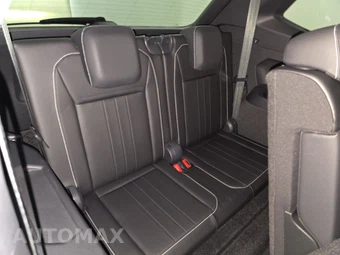2024 Volkswagen Tiguan SE R-Line Black - miniatura 14