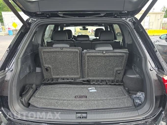 2024 Volkswagen Tiguan SE R-Line Black - miniatura 24