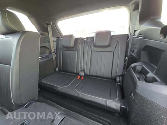 2024 Volkswagen Tiguan SE R-Line Black - miniatura 14