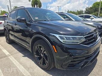 2024 Volkswagen Tiguan SE R-Line Black - miniatura 4
