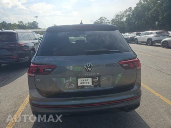 2024 Volkswagen Tiguan SE R-Line Black - miniatura 5