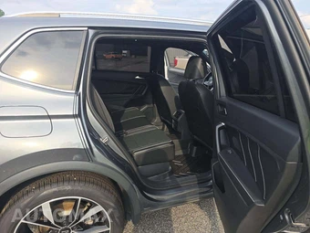 2024 Volkswagen Tiguan SEL R-Line - miniatura 13