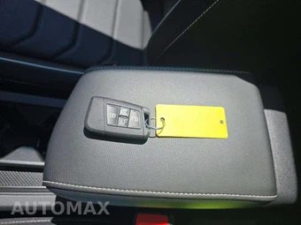 2024 Volkswagen Tiguan SEL R-Line - miniatura 5