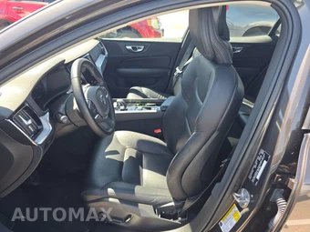 2024 Volvo S60 B5 Core Dark – miniatura 13