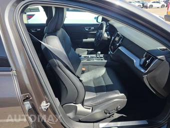 2024 Volvo S60 B5 Core Dark – miniatura 14