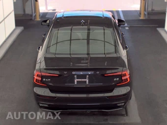 2024 Volvo S60 B5 Core Dark – miniatura 6
