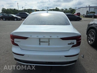 2024 Volvo S60 B5 Core Dark – miniatura 5
