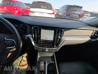 2024 Volvo S60 B5 Core Dark – miniatura 17