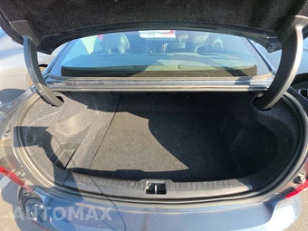 2024 Volvo S60 B5 Core Dark – miniatura 23