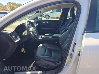 2024 Volvo S60 B5 Core Dark – miniatura 7