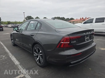 2024 Volvo S60 B5 Core Dark – miniatura 6