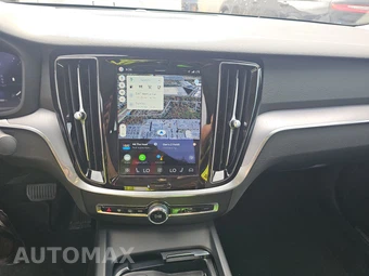 2024 Volvo S60 B5 Core Dark – miniatura 16