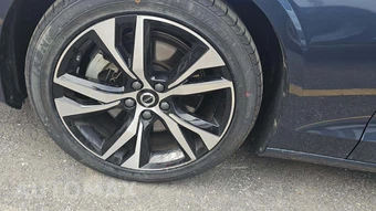 2024 Volvo S60 B5 Core Dark – miniatura 25