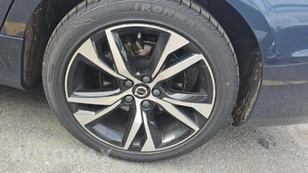 2024 Volvo S60 B5 Core Dark – miniatura 26