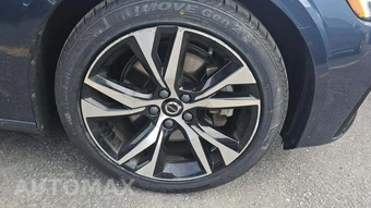 2024 Volvo S60 B5 Core Dark – miniatura 31