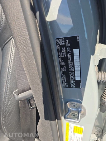 2024 Volvo S60 B5 Core Dark – miniatura 15