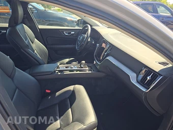 2024 Volvo S60 B5 Core Dark – miniatura 8