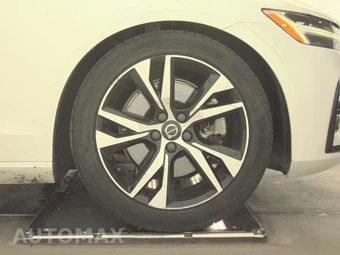 2024 Volvo S60 B5 Core Dark – miniatura 10