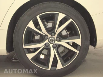 2024 Volvo S60 B5 Core Dark – miniatura 12
