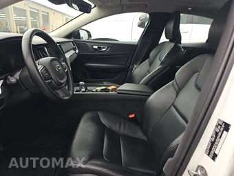 2024 Volvo S60 B5 Core Dark – miniatura 13