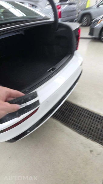 2024 Volvo S60 B5 Core Dark – miniatura 31
