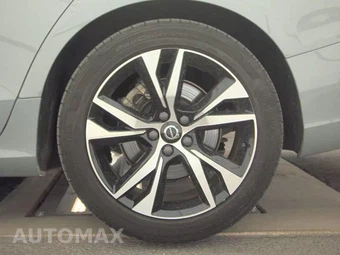 2024 Volvo S60 B5 Core Dark – miniatura 12