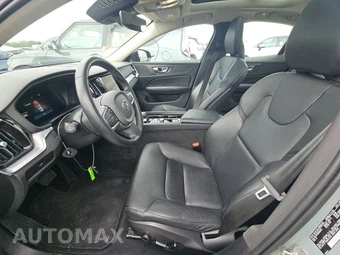 2024 Volvo S60 B5 Core Dark – miniatura 13