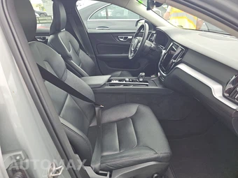 2024 Volvo S60 B5 Core Dark – miniatura 14