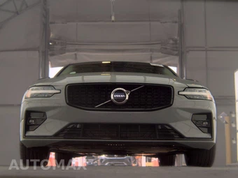 2024 Volvo S60 B5 Core Dark – miniatura 3