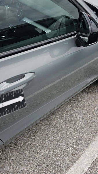 2024 Volvo S60 B5 Core Dark – miniatura 33