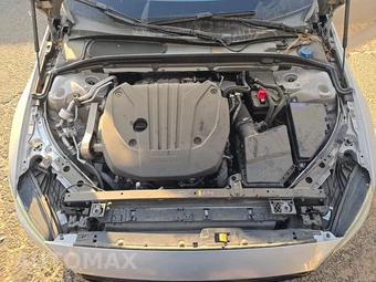 2024 Volvo S60 B5 Core Dark - miniatura 15