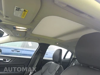 2024 Volvo S60 B5 Core Dark – miniatura 14