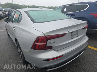 2024 Volvo S60 B5 Core Dark – miniatura 6