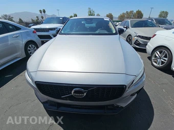 2024 Volvo S60 B5 Core Dark - miniatura 2