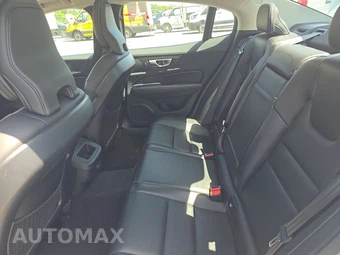 2024 Volvo S60 B5 Core Dark – miniatura 18