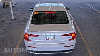 2024 Volvo S60 B5 Core Dark – miniatura 5