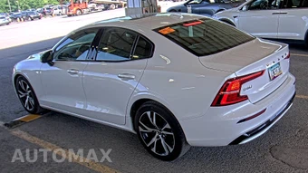 2024 Volvo S60 B5 Core Dark – miniatura 6