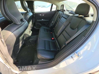 2024 Volvo S60 B5 Core Dark – miniatura 13